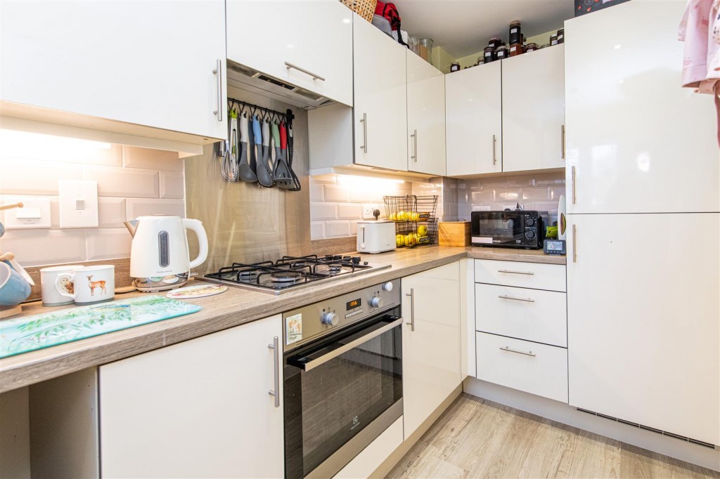 Images for Chimney Crescent, Irthlingborough, Wellingborough EAID:oscarjamesapi BID:2