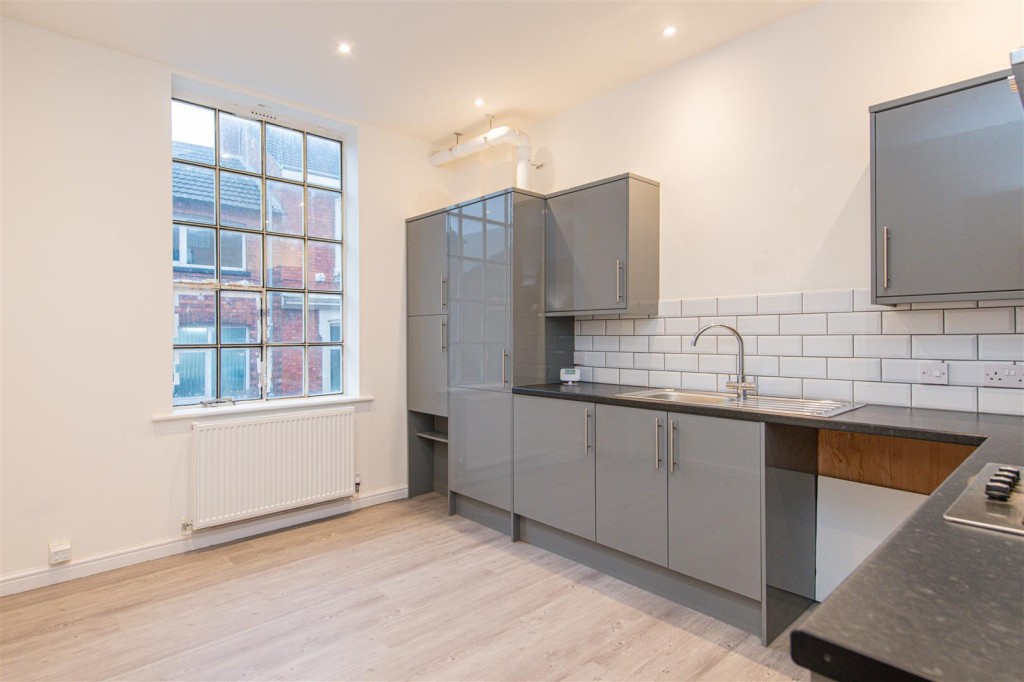 Images for Regent Street, Kettering EAID:oscarjamesapi BID:2