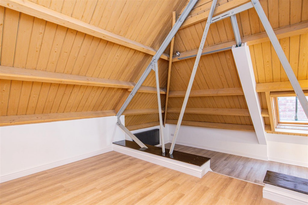 Images for Regent Street, Kettering EAID:oscarjamesapi BID:2