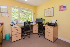 Images for Berridges Lane, Husbands Bosworth