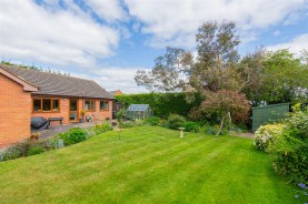 Images for Berridges Lane, Husbands Bosworth