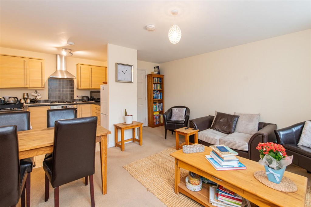 Images for St. Marys Road, Market Harborough EAID:oscarjamesapi BID:5