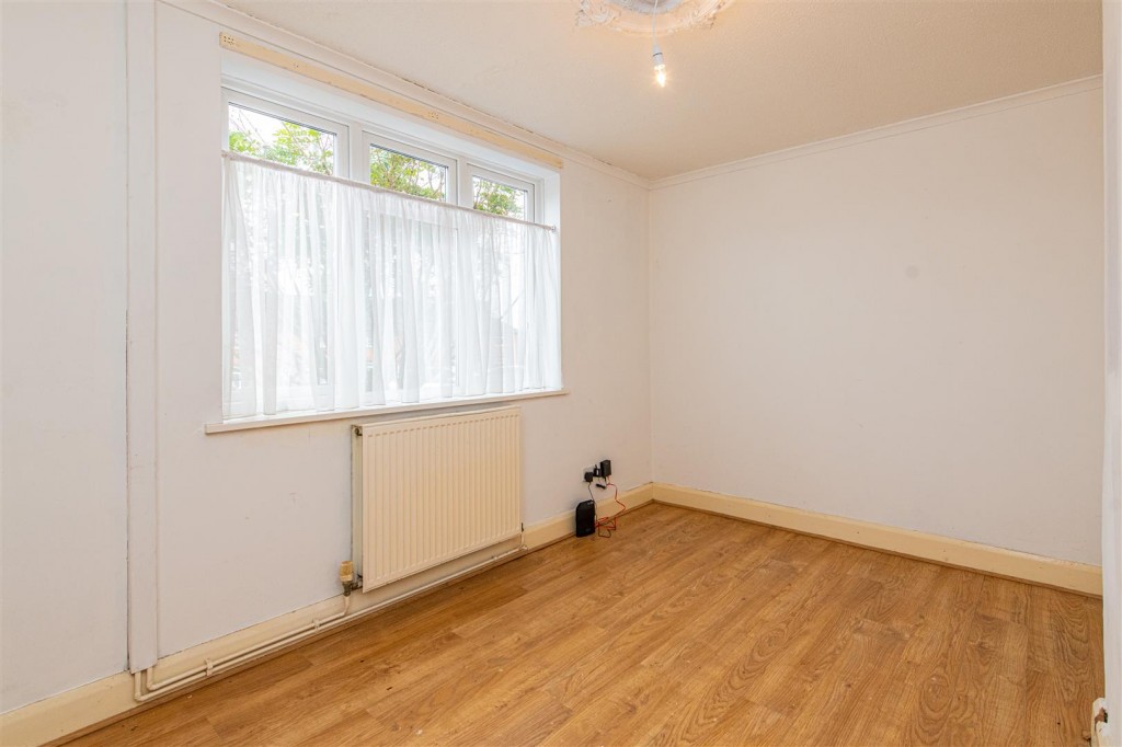 Images for Compton Place, Kettering EAID:oscarjamesapi BID:2