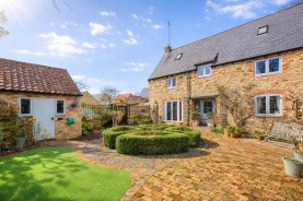 Images for Glebe Farm, Pytchley, Kettering