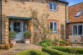 Images for Kettering Road, Pytchley, Kettering