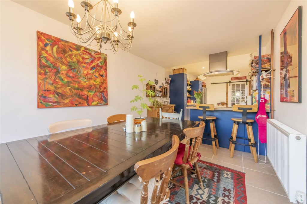 Images for The Avenue, Rothwell EAID:oscarjamesapi BID:2