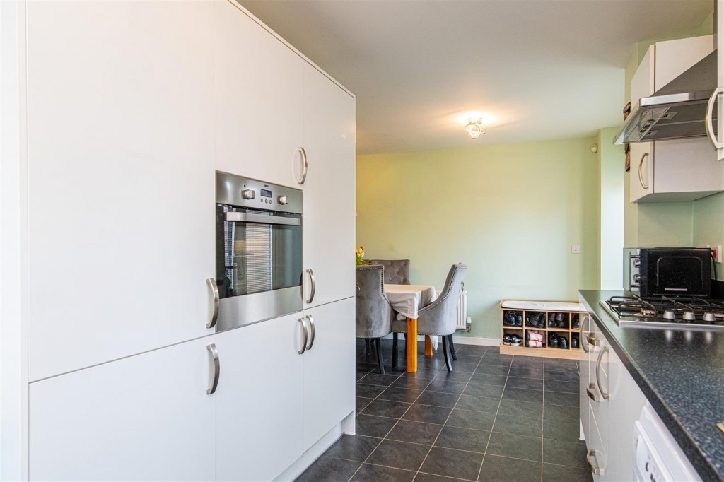 Images for Delamere Close, Desborough, Kettering EAID:oscarjamesapi BID:2