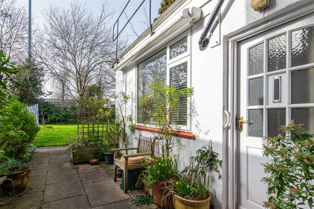 Images for Wellingborough Road, Northampton EAID:oscarjamesapi BID:1