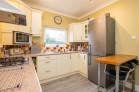 Images for Kingsley Avenue, Kettering