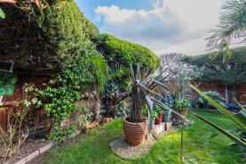 Images for The Furlongs, Market Harborough