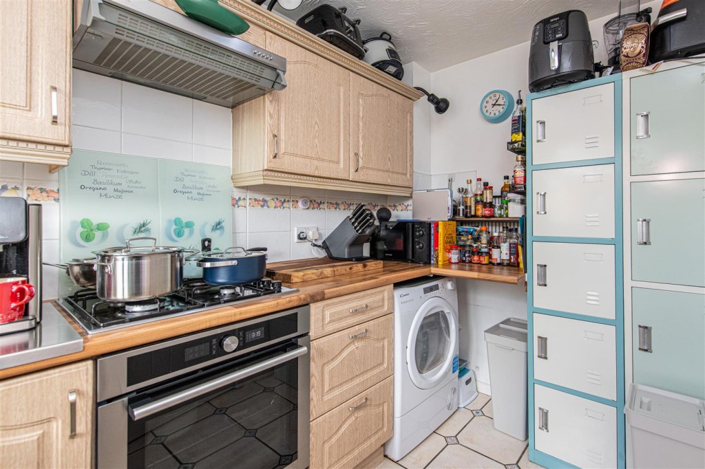 Images for The Furlongs, Market Harborough EAID:oscarjamesapi BID:5