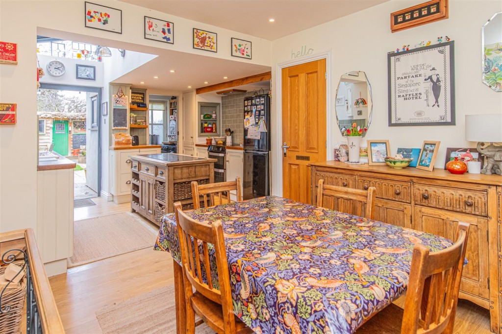 Images for Bellfields Street, Little Bowden, Market Harborough EAID:oscarjamesapi BID:5