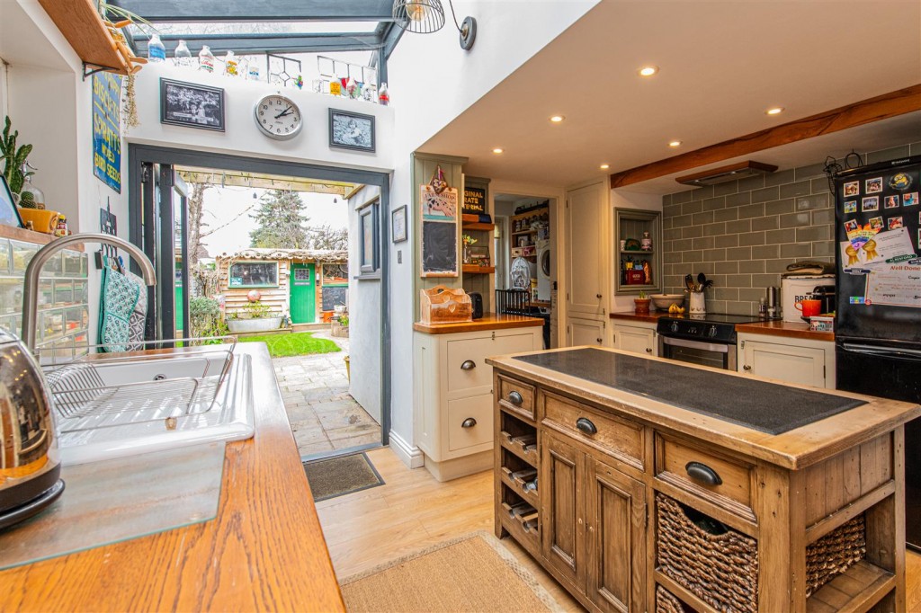 Images for Bellfields Street, Little Bowden, Market Harborough EAID:oscarjamesapi BID:5