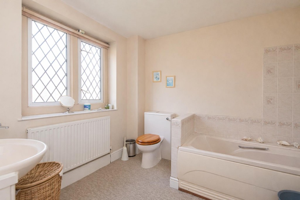 Images for Mackworth Drive, Finedon EAID:oscarjamesapi BID:3