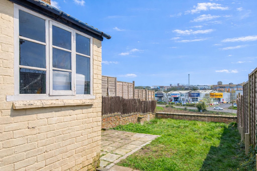 Images for Carlton Street, Kettering EAID:oscarjamesapi BID:2