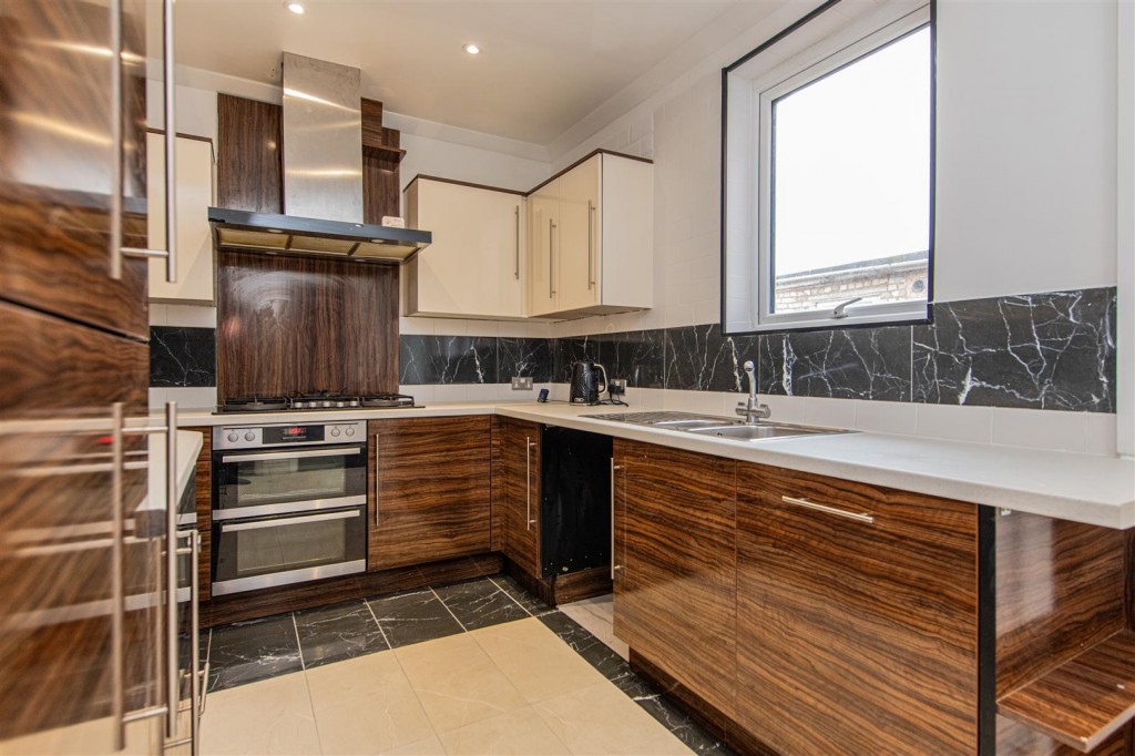 Images for Carlton Street, Kettering EAID:oscarjamesapi BID:2