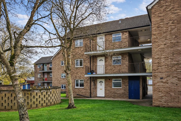 Tollgate Place, Corby - EAID:oscarjamesapi, BID:2