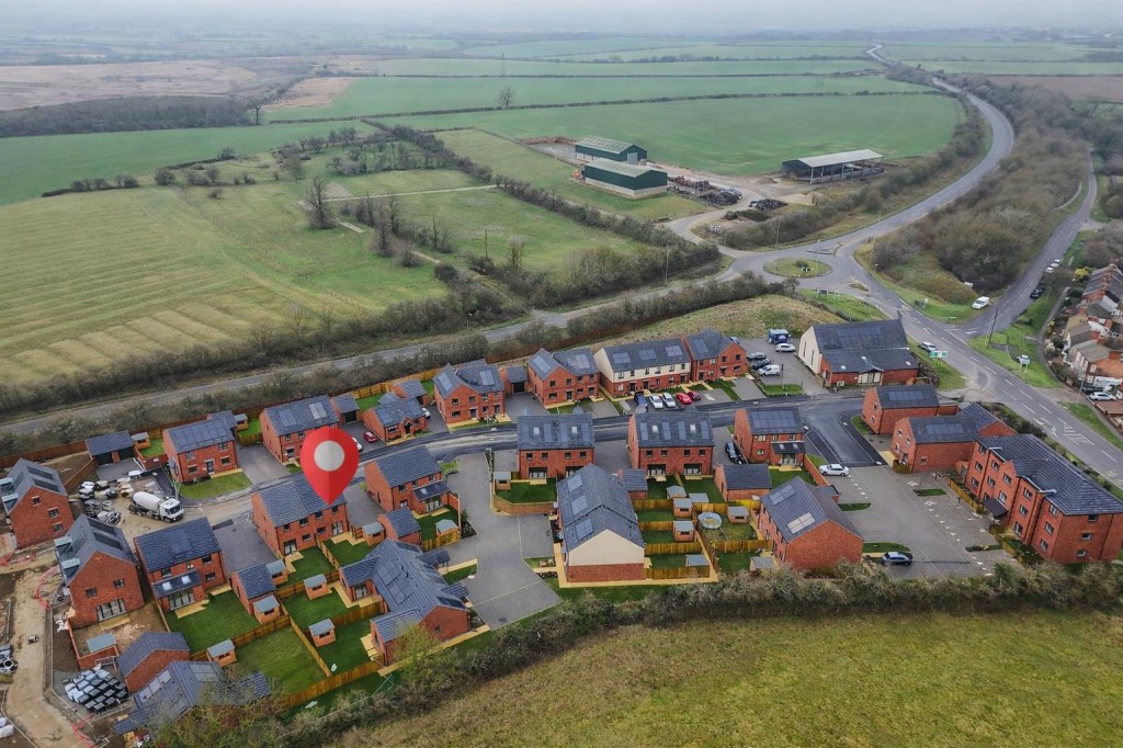 Images for Ahern Close, Bozeat, Wellingborough EAID:oscarjamesapi BID:6