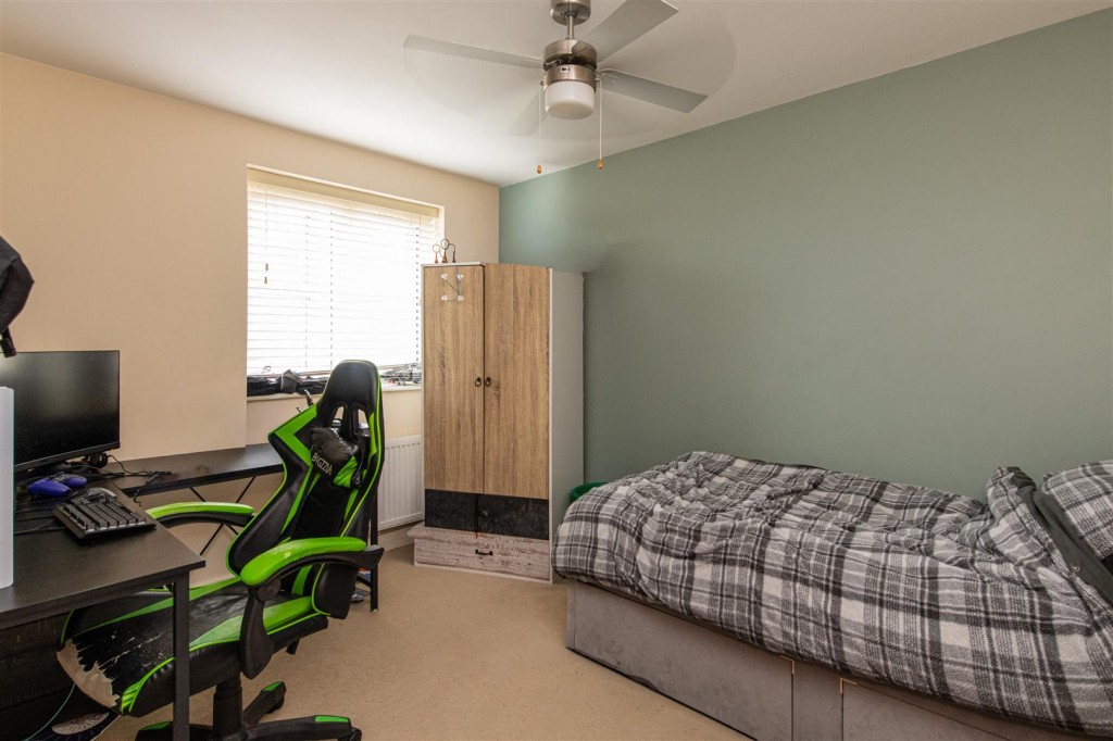 Images for Centurion Way, Burton Latimer EAID:oscarjamesapi BID:3