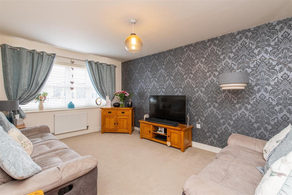 Images for Centurion Way, Burton Latimer EAID:oscarjamesapi BID:3