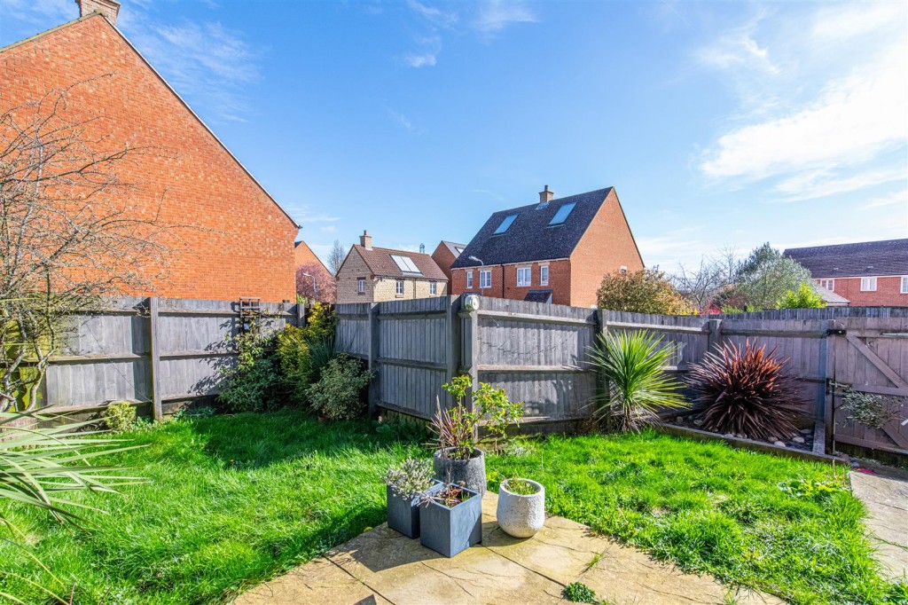 Images for Long Breech, Mawsley, Kettering EAID:oscarjamesapi BID:2