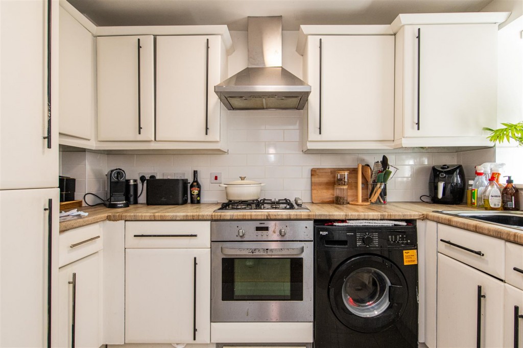 Images for Long Breech, Mawsley, Kettering EAID:oscarjamesapi BID:2