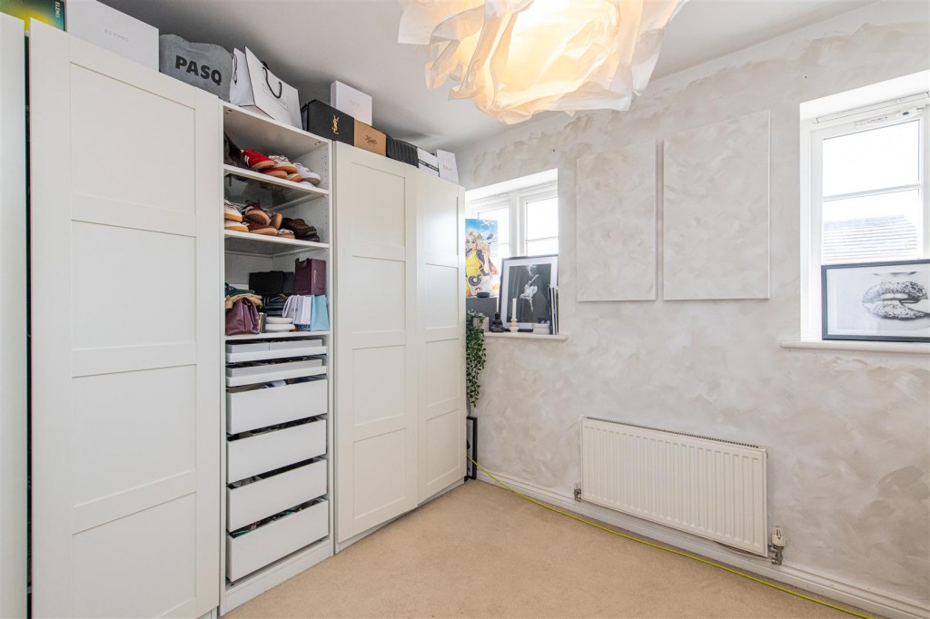 Images for Long Breech, Mawsley, Kettering EAID:oscarjamesapi BID:2