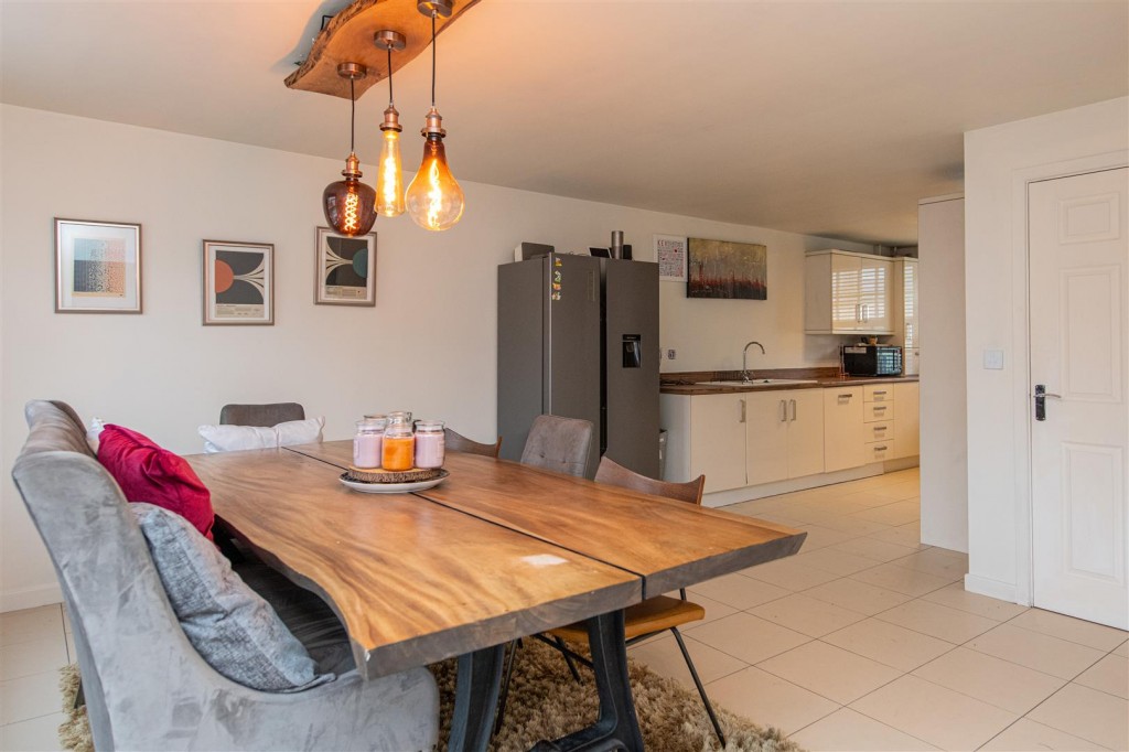 Images for The Avenue, Corby EAID:oscarjamesapi BID:4