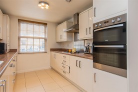 Images for The Avenue, Corby