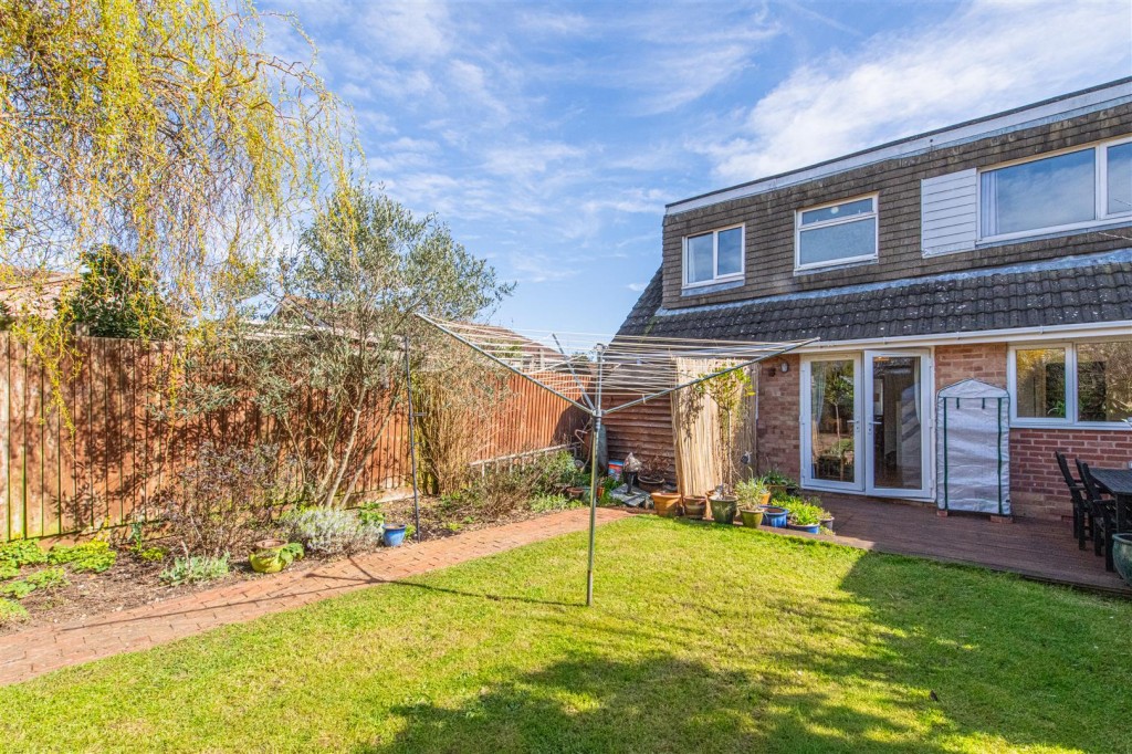 Images for Goodwood Avenue, Northampton EAID:oscarjamesapi BID:1