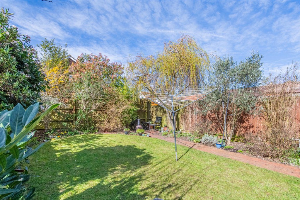 Images for Goodwood Avenue, Northampton EAID:oscarjamesapi BID:1