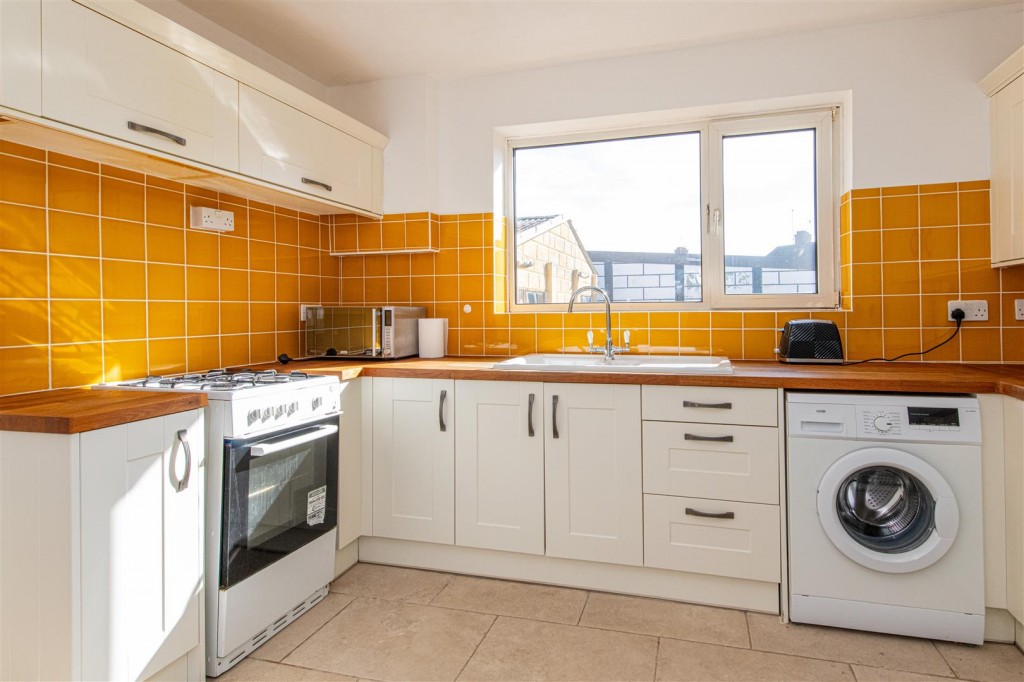 Images for Harvey Road, Wellingborough EAID:oscarjamesapi BID:6