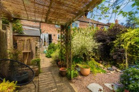 Images for Silverwood Road, Kettering