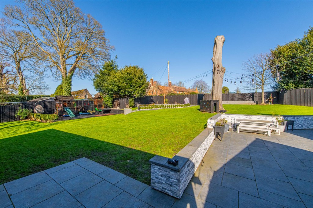 Images for Orchard Close, Geddington EAID:oscarjamesapi BID:2