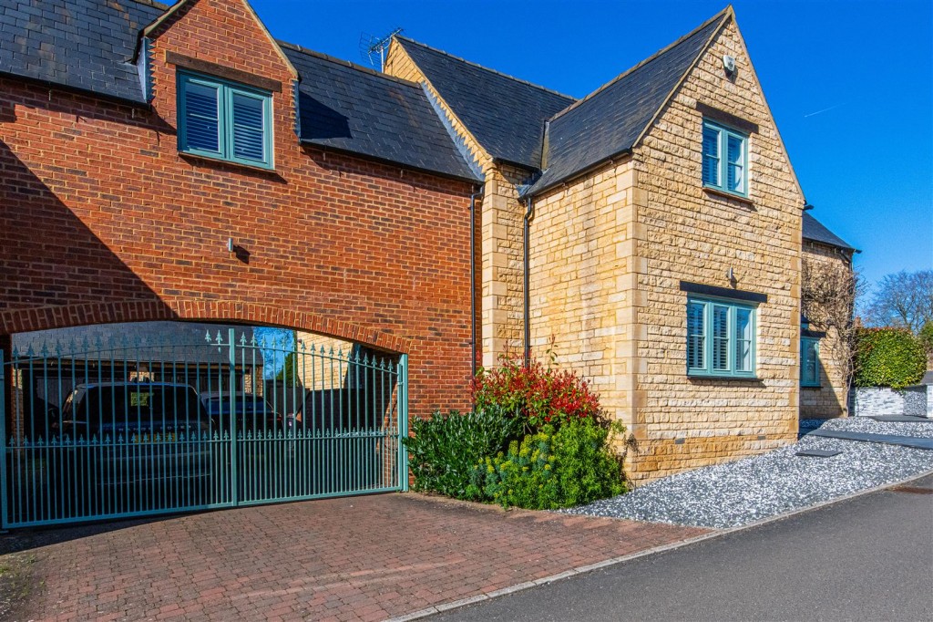 Images for Orchard Close, Geddington EAID:oscarjamesapi BID:2