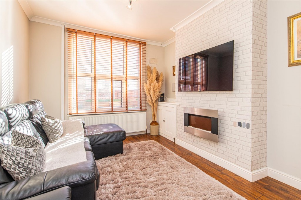 Images for Scotland Street, Kettering EAID:oscarjamesapi BID:2