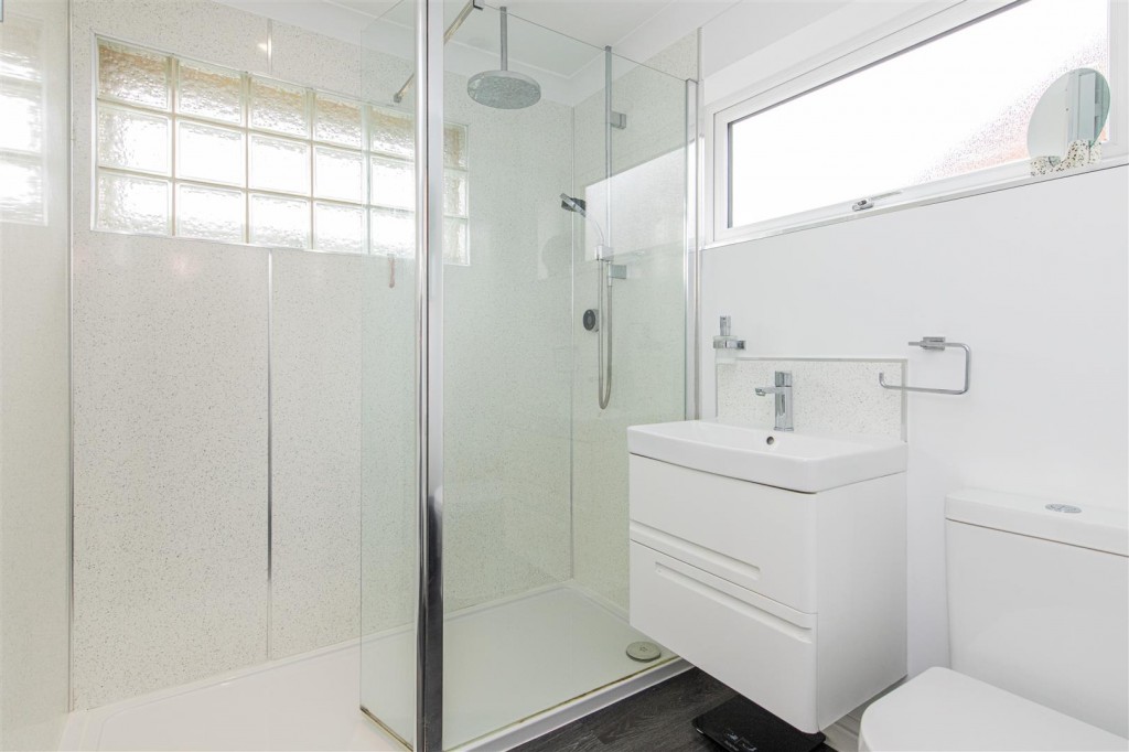 Images for Surrey Close, Corby EAID:oscarjamesapi BID:4