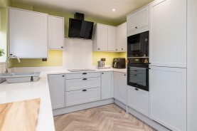 Images for The Ride, Desborough