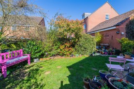 Images for Sunningdale Drive, Rushden