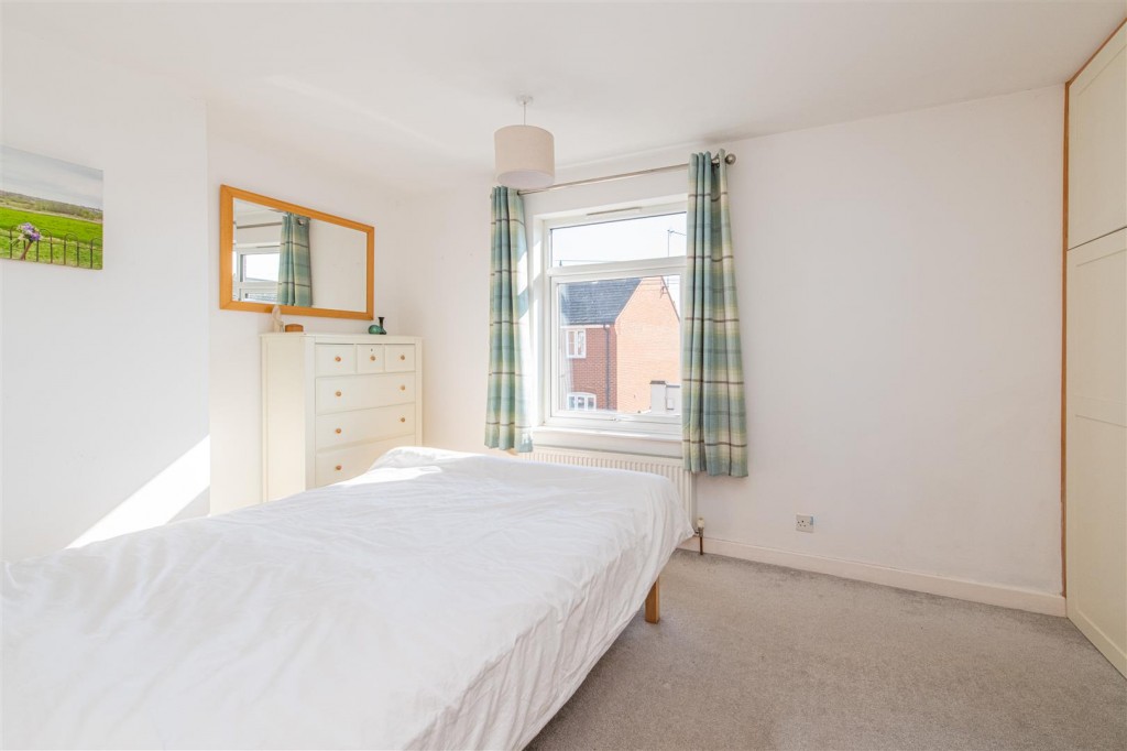 Images for Spencer Street, Burton Latimer EAID:oscarjamesapi BID:3