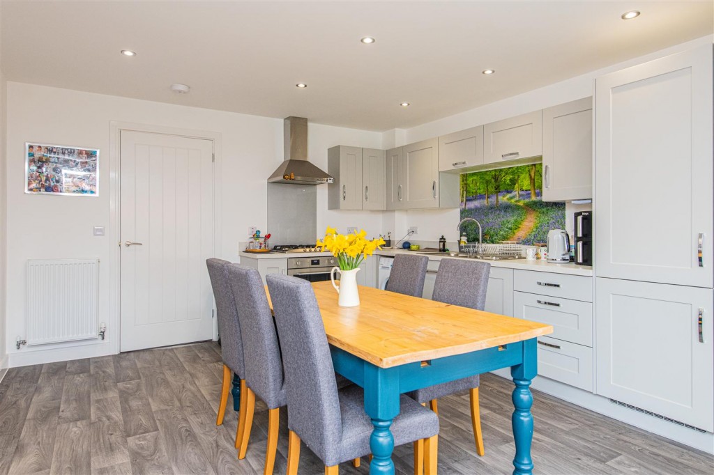 Images for Airfield Road, Market Harborough EAID:oscarjamesapi BID:5