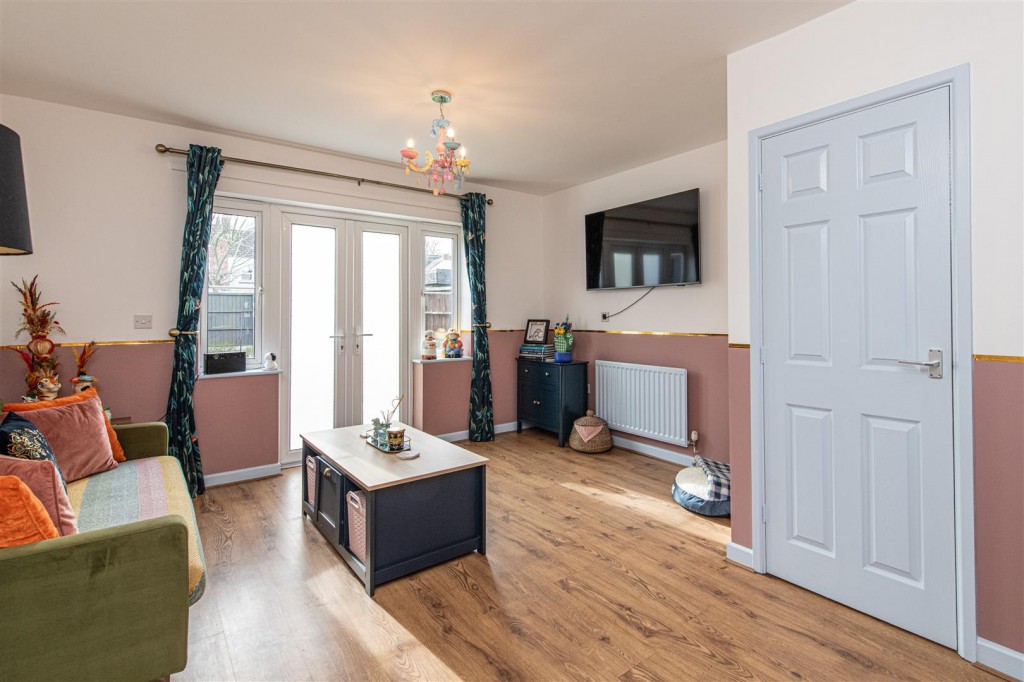 Images for Allen Court, Finedon EAID:oscarjamesapi BID:3