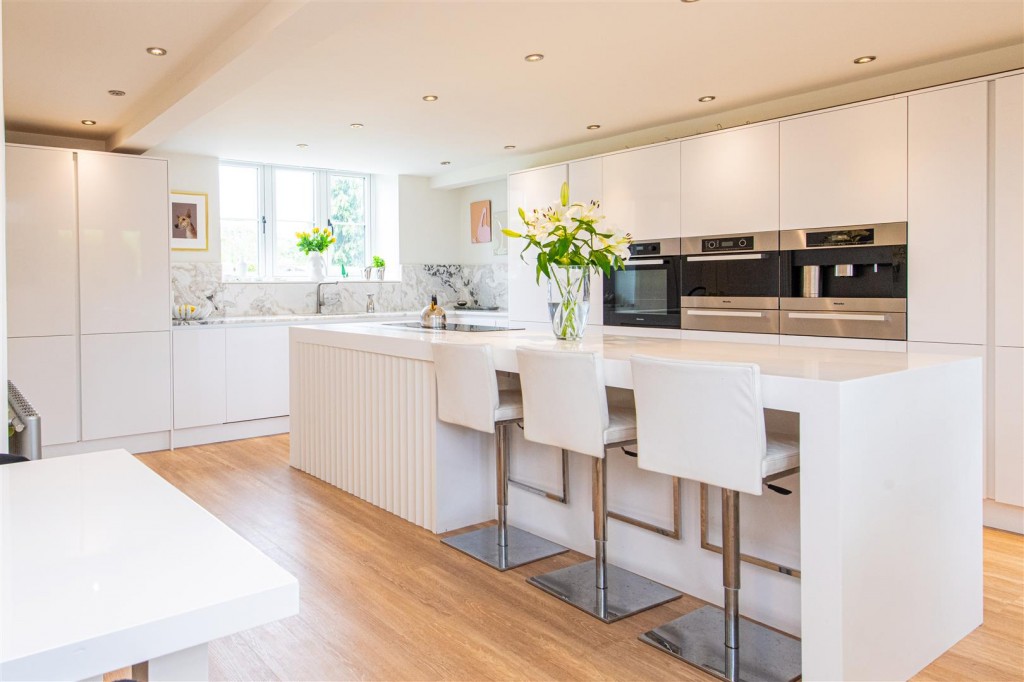 Images for School Lane, Weldon, Corby EAID:oscarjamesapi BID:4