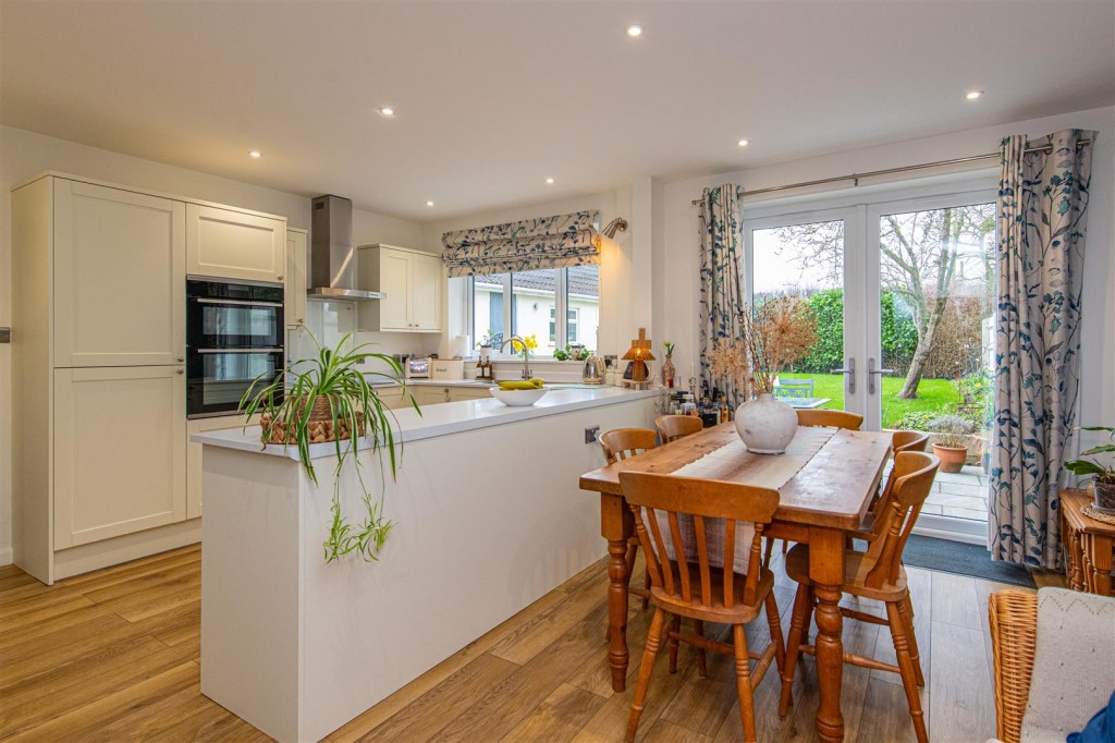 Images for Kettering Road, Little Cransley EAID:oscarjamesapi BID:2