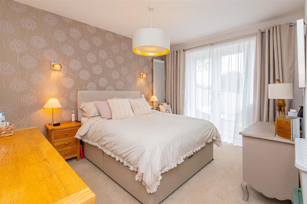 Images for Kettering Road, Little Cransley EAID:oscarjamesapi BID:2