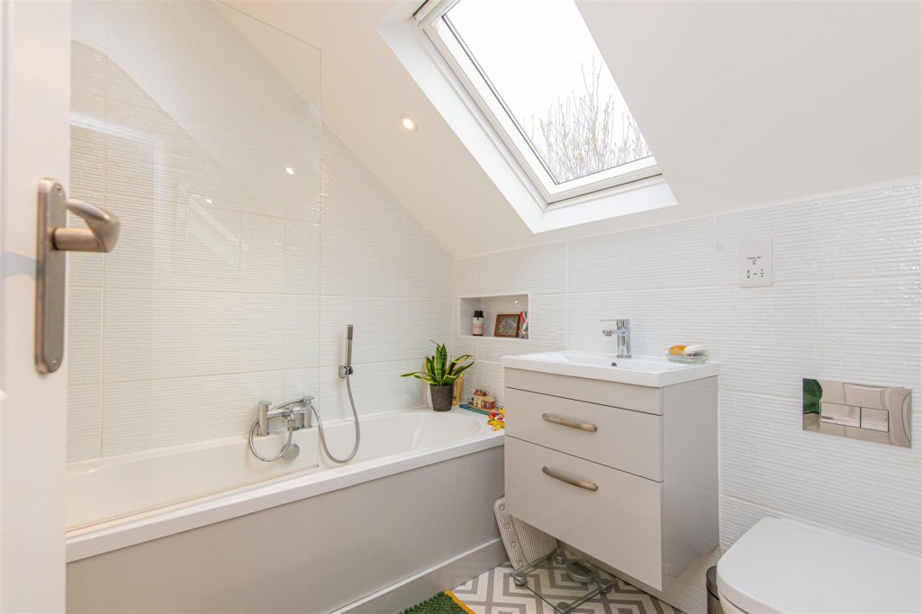 Images for Kettering Road, Little Cransley EAID:oscarjamesapi BID:2