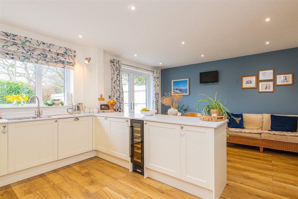 Images for Kettering Road, Little Cransley EAID:oscarjamesapi BID:2