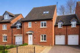 Images for Ivy Lane, Finedon