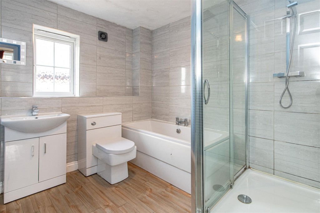 Images for Ivy Lane, Finedon EAID:oscarjamesapi BID:3