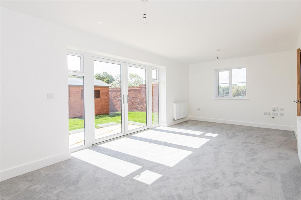 Images for Ahern Close, Bozeat, Wellingborough EAID:oscarjamesapi BID:6